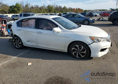 2017 Honda Accord Ex z USA, uszkodzony, nr VIN 1HGCR2F74HA091817